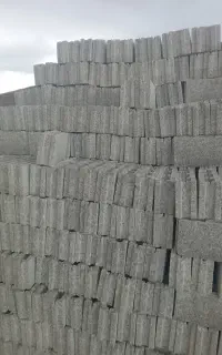 بلوک زن نیاز مندیم