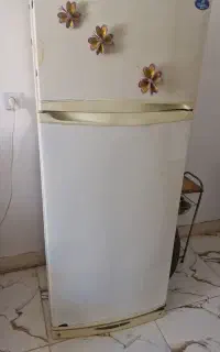 یخچال سالم درحال کار