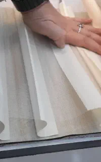 ۳۳ کد پرده زبرا از مترمربعی ۹۹۰ تومن