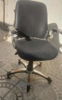 صندلی چرخدار