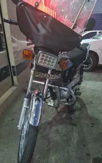 هندا موتور پیشرو ۱۲۵سی سی