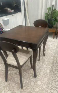 میز ناهار خوری دو نفره