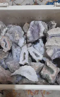 سنگ آمیتیست