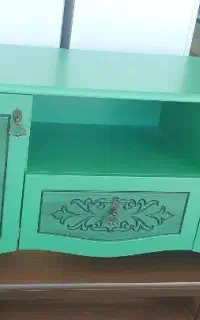 میز tv سبز رنگ