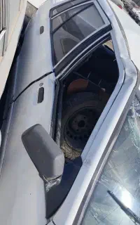 فروش  و معاوضه پراید ۱۳۲ تصادفی