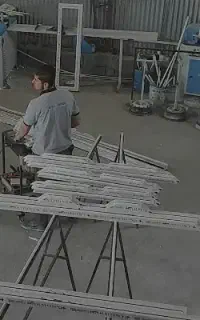 شاگرد برای کارگاه