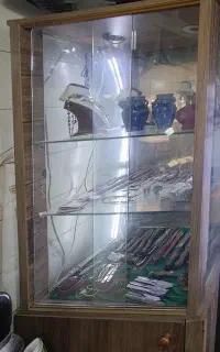 ویترین فلزی گردان شیشه ای