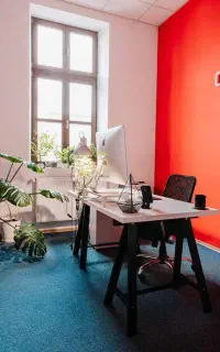 کسب و کارت رو با سایت و تبلیغات به همه نشون بده