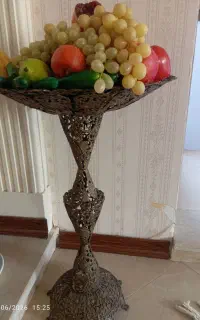 میوه خوری برنز پایه دار