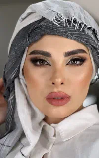 خدمات میکاپ شنیون عروس و همراهی