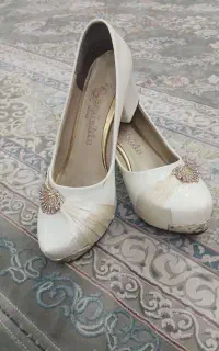 کفش مجلسی زنانه سایز ۴۰ پاشنه کوتاه