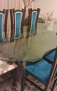 میز ناهارخوری ۸نفره سالم و تمیز