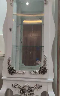ویترین چوبی سفید کاملا نو