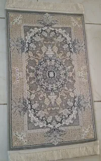 دوعدد پادری و اب گیر