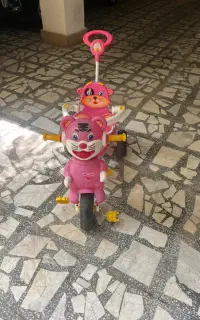 سه چرخه دخترونه