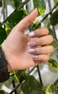 آموزش کاشت ناخن/ وپدیکور/ پروتین کراتین/ کاشت مژه/