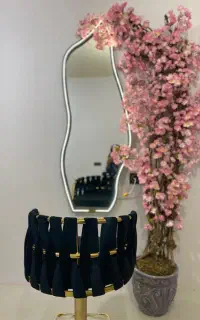 فروش ارایشگاه زنانه با کلیه وسایل