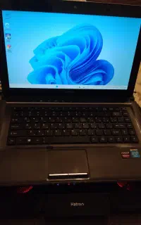 لپتاپ i7 2630qm چهار هسته ای