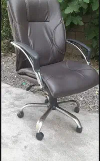صندلی چرم