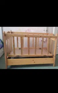 تخت و گهواره چوبی
