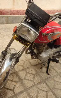 125 مدل 84 بسیار مرتب