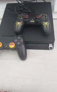 PS4 slim