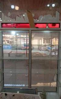 ویترین و قفسه