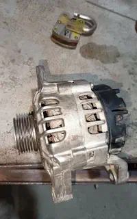دینام پژو سالم