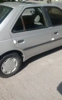 405 مدل 85