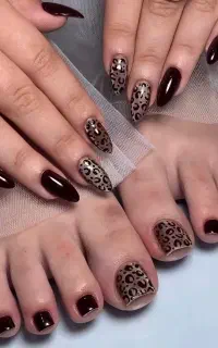 خدمات تخصصی ناخن