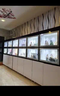 ویترین فروشگاه مناسب نقره فروشی بدلیجات ساعت و