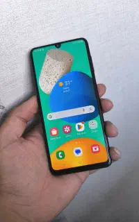 گوشی M32 حافظه 128 گیگ رام 6