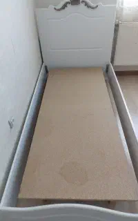 تخت یکنفره