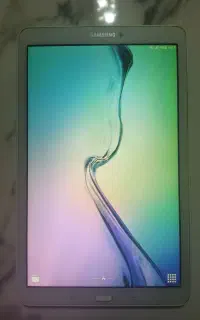 تبلت سامسونگ galaxy tab E