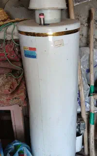 آبگرمکن ایستاده
