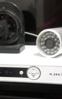 دستگاه dvr  انالوگ همراه با ۳ عدد دوربین