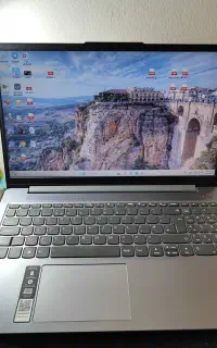 لپ تاپ lenovo