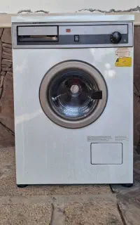 لباسشویی ۵ کیلویی AEG
