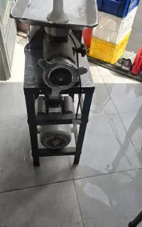 چرخ گوشت صنعتی سایز۳۲ رستورانی