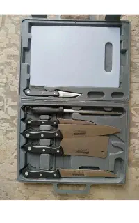 سرویس چاقو،ساطور و تخته اشپزخانه
