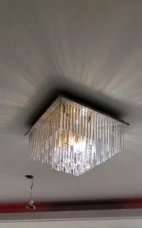 ۳ عدد لوستر کریستالی همراه led در حد نو