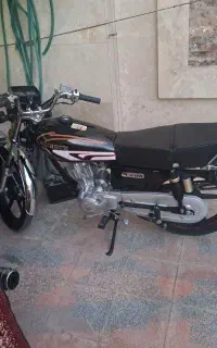 هندا ۲۰۰ شیرکوه