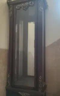 فروش چند عدد لوازم دکوری منزل.