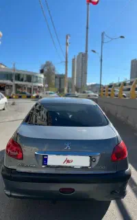 ۲۰۶اس دی مدل ۸۹/عتیقه و‌کم کار تمیز/1لکه رنگ