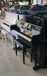 پیانو طرح آکوستیک