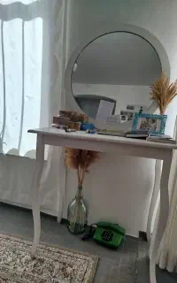 آینه و کنسول