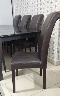 میزناهارخوری