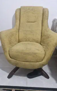 دوعدد صندلی سالم