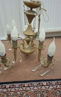 لوستر طلایی