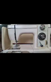 چرخ خیاطی ژانومه مدل ۸۱۵